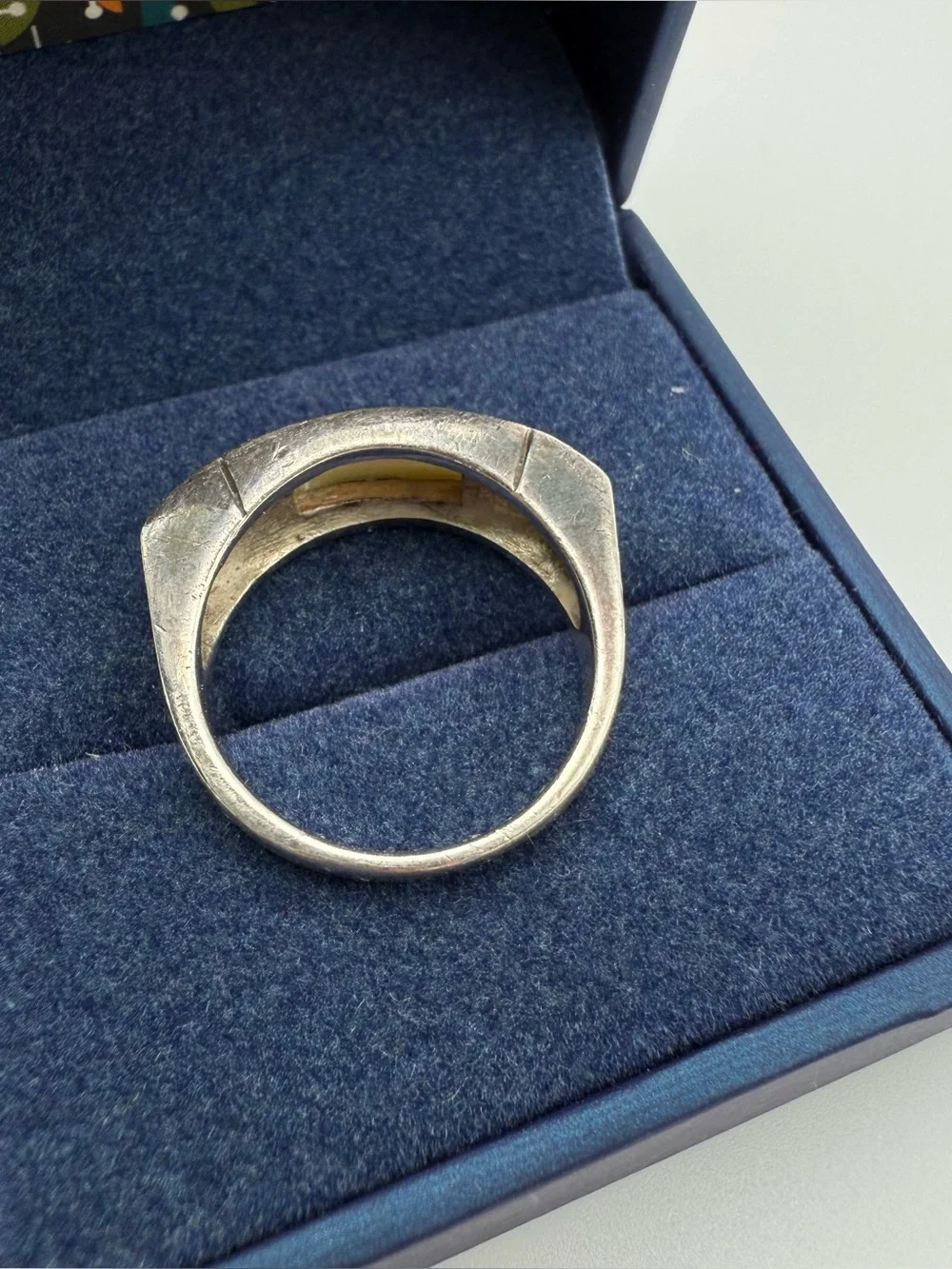 Cream White Stone Ring Sterling Silver 925 Vintage MCM size 6.5 Retro Thermoset